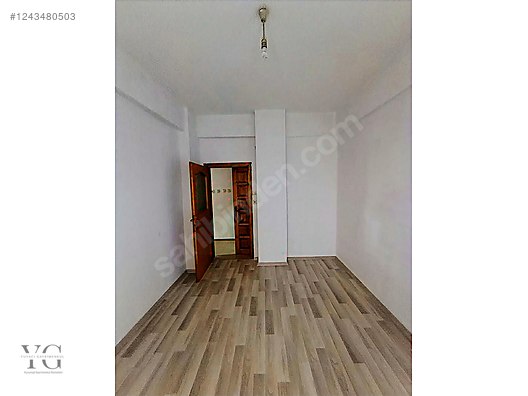 Emlak Ofisinden Kiralık Daire