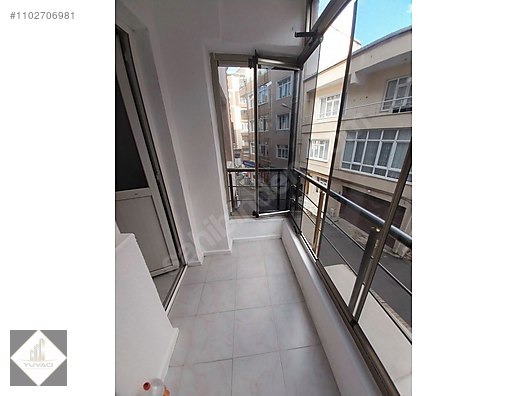 Emlak Ofisinden Kiralık Daire